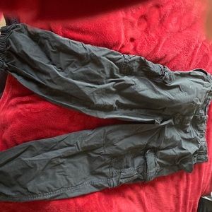 American Eagle cargo joggers